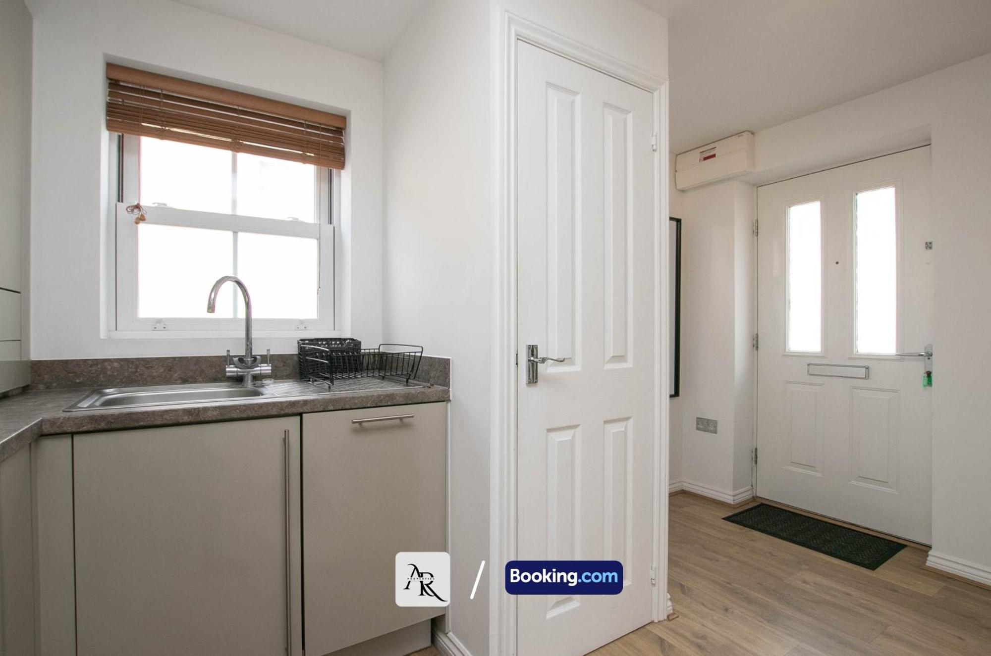 Cozy House By Ar Properties Short Lets & Serviced Accommodation Colchester Eksteriør billede