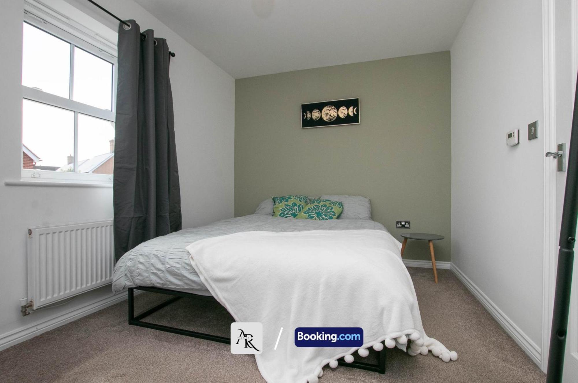 Cozy House By Ar Properties Short Lets & Serviced Accommodation Colchester Eksteriør billede