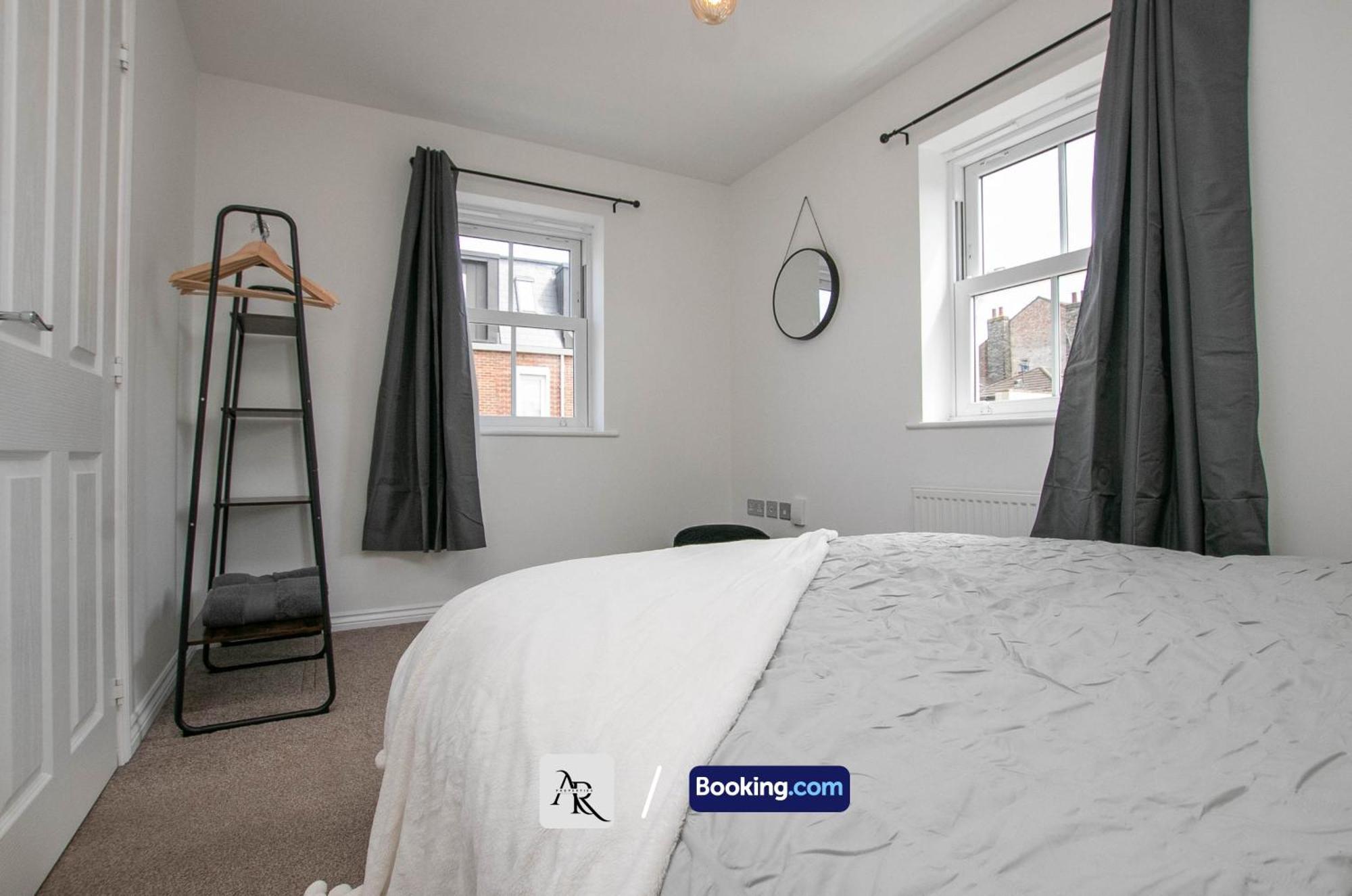 Cozy House By Ar Properties Short Lets & Serviced Accommodation Colchester Eksteriør billede